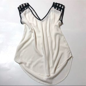 Tobi Ivory and Black Lattice Shoulder V-Neck Blouse